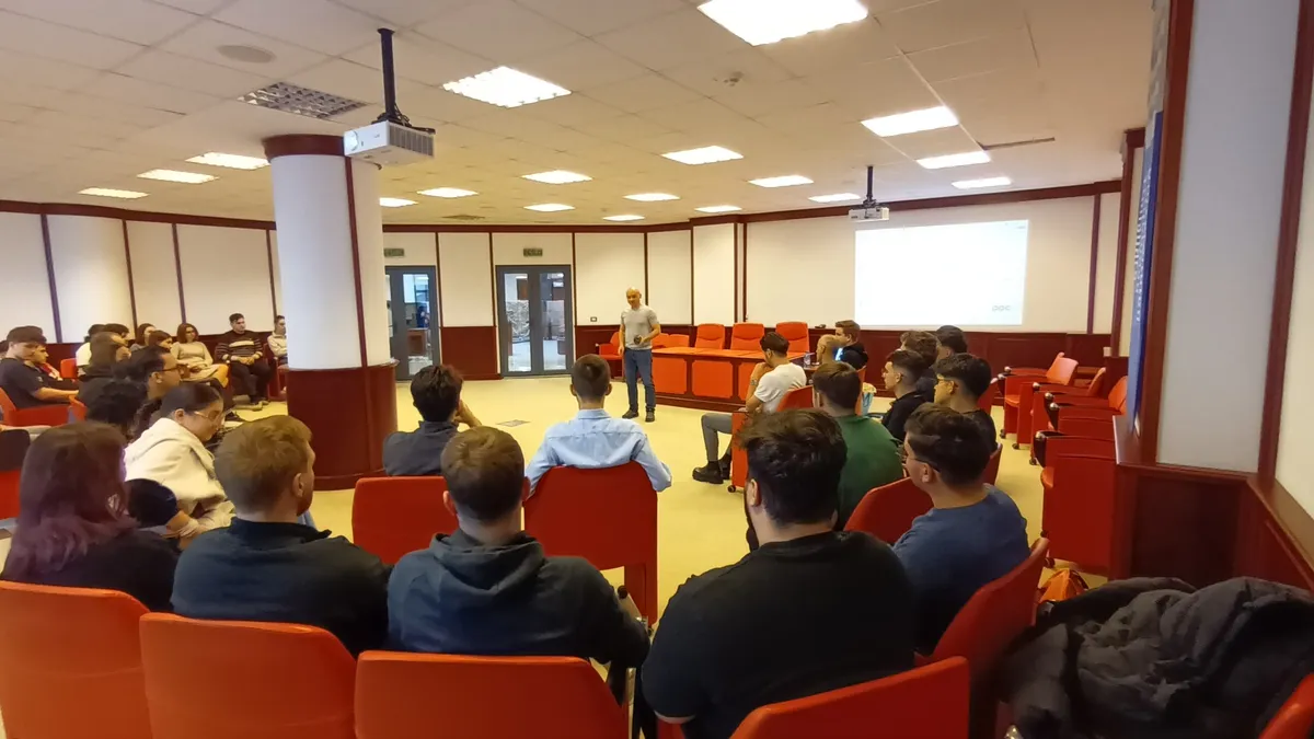 Studenții de la Electroenergetică ai UPT, pregătiți pentru profesiile viitorului prin PPC NextGen Energy Program